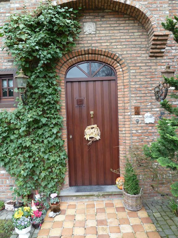 B&B 'T Nieuw Lijsternest Wezembeek-Oppem Eksteriør billede